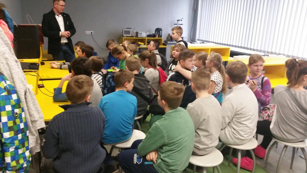 12491963_1055914914461726_7640674288358361234_o