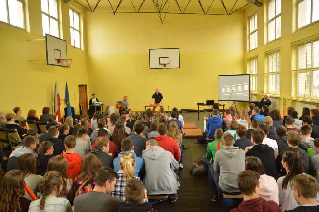 13120643_1022069337878362_1340050452_o