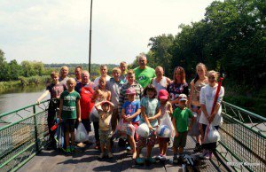 wakacyjne_zawody_wedkarskie_dla_dzieci_w_ramach_akcji_lato_z_mosir_18_07_2015(44)