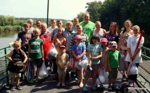 wakacyjne_zawody_wedkarskie_dla_dzieci_w_ramach_akcji_lato_z_mosir_18_07_2015(45)