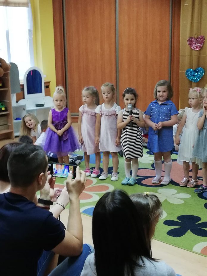 34485643_1727302520697424_7783647339368939520_n