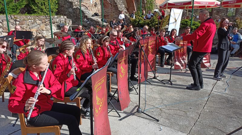 Region: Powiatowa Parada Orkiestr