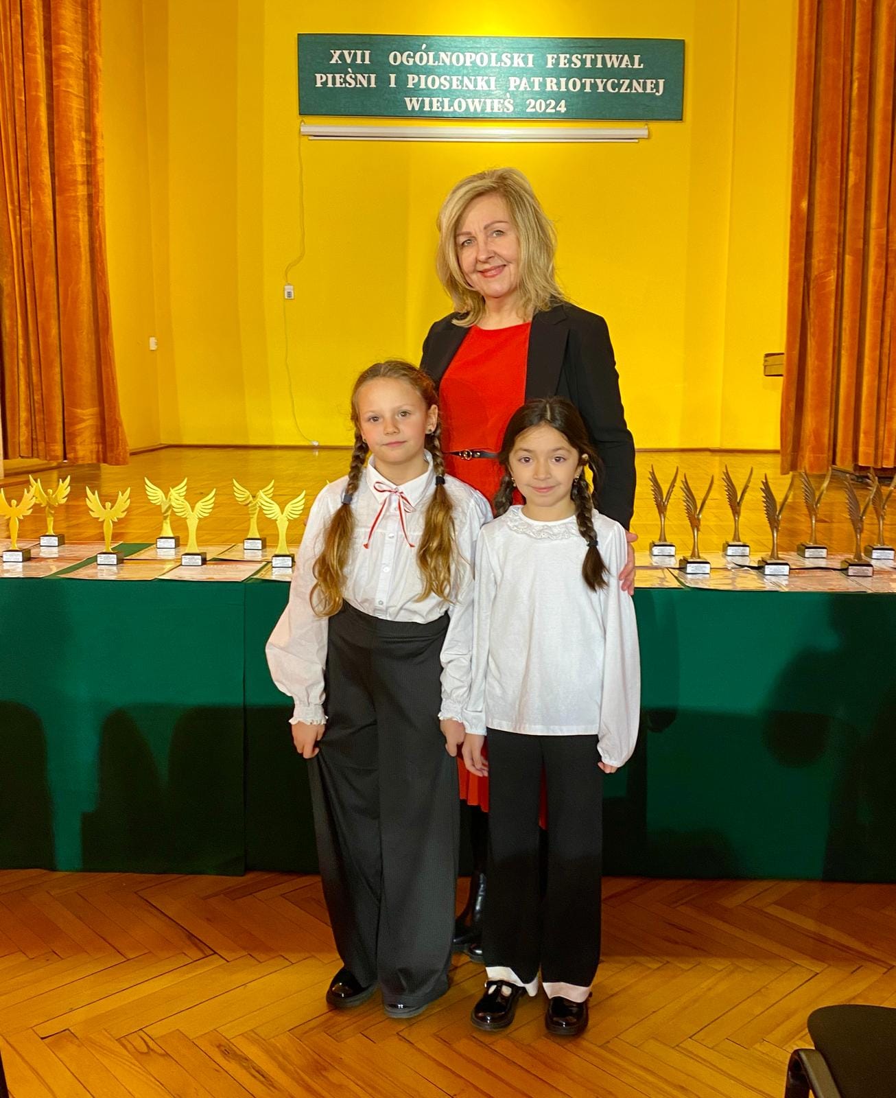 Knurów: Sukcesy uczniów z „Szóstki” na Festiwalu Pieśni Patriotycznej